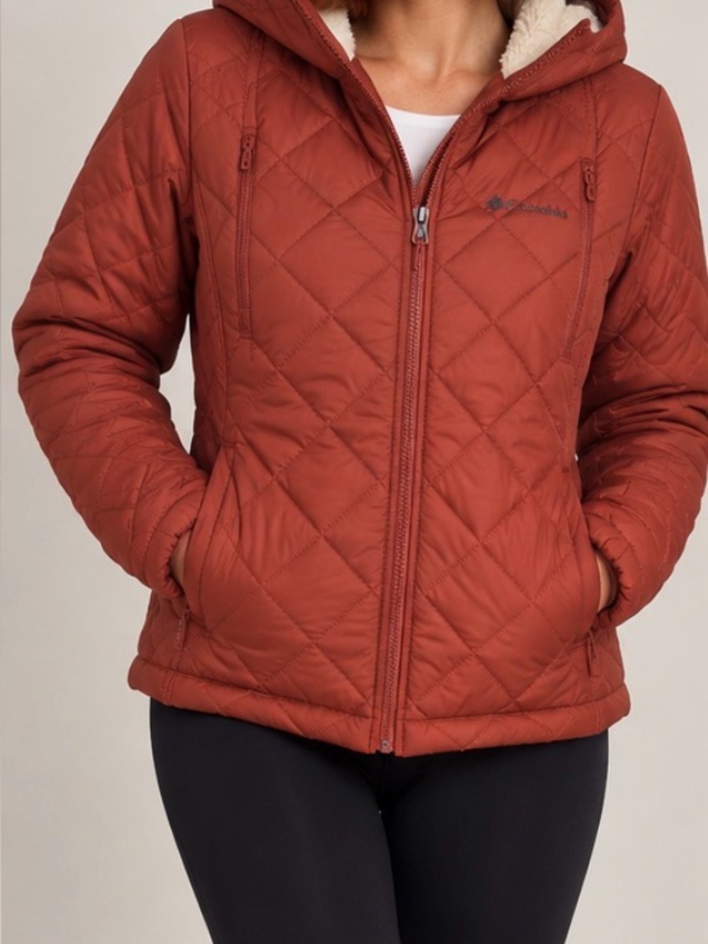 Columbia Women’s Medium Rust Red Quilted Sherpa Lined Hooded Jacket